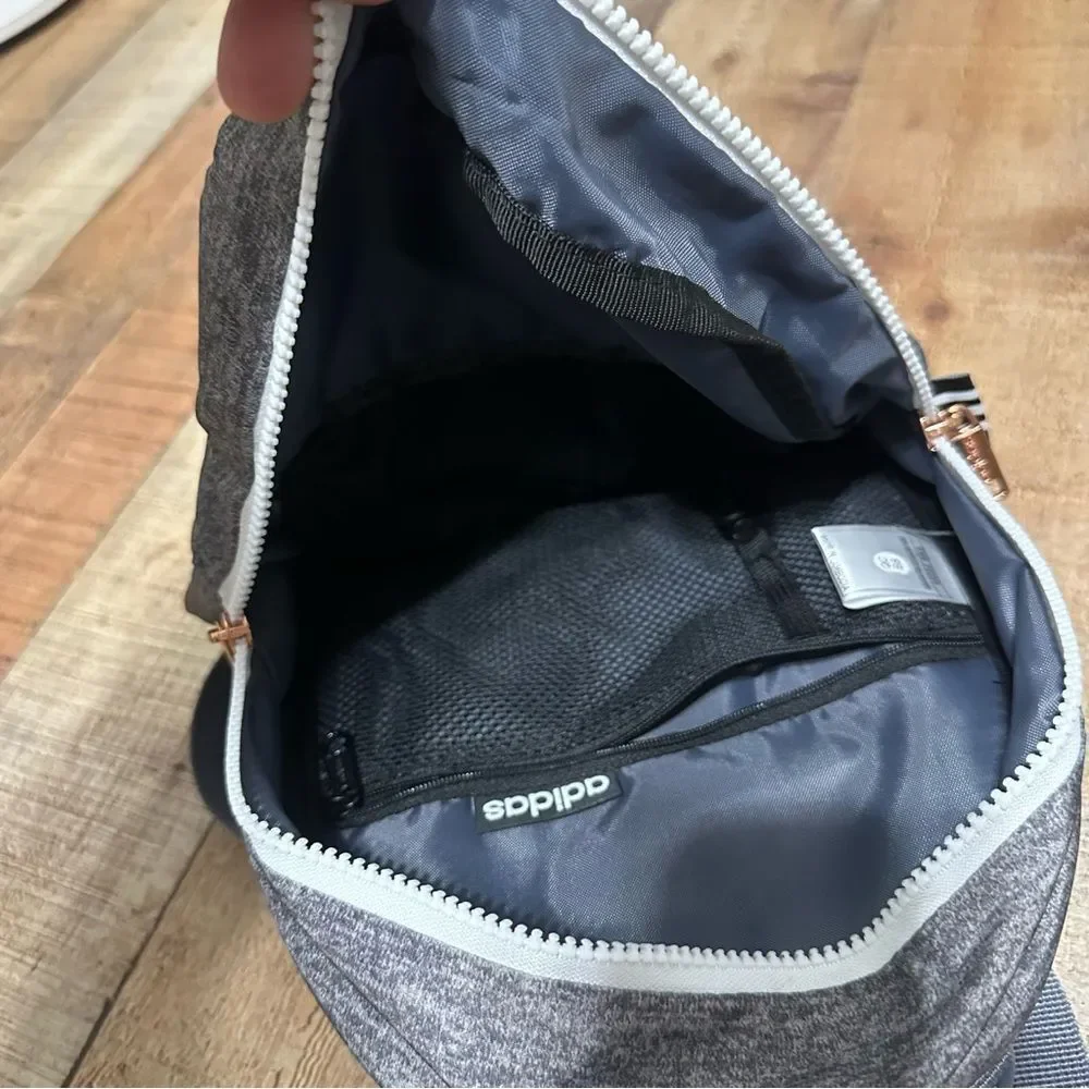 Adidas Linear mini backpack- jersey onix/ white/ rose gold - Picture 6 of 7